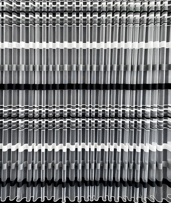 Тюль в полоску сірого кольору 4м