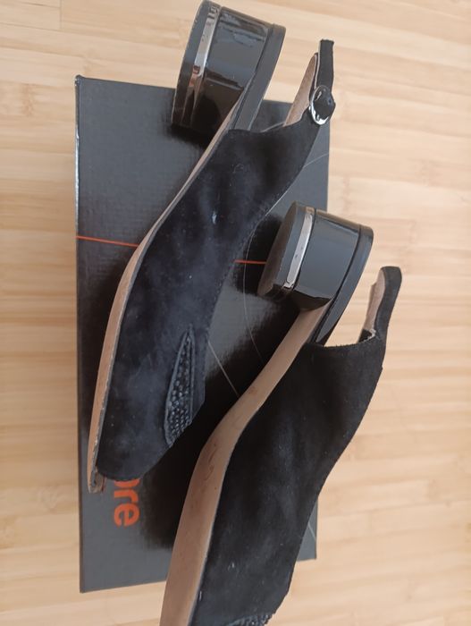 Замшеві босоніжки welfare