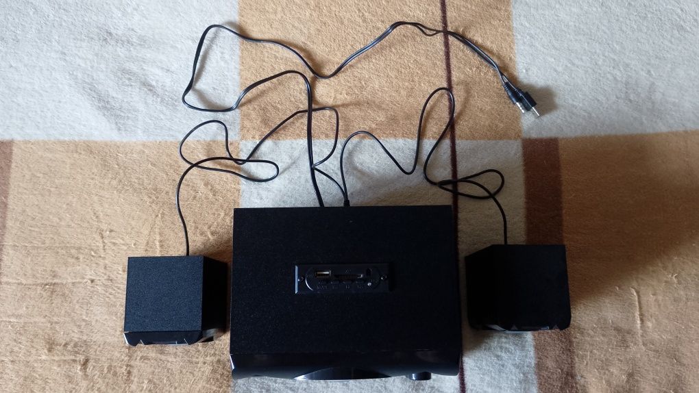 Компьютерные колонки с сабвуфером FT-580U-BT