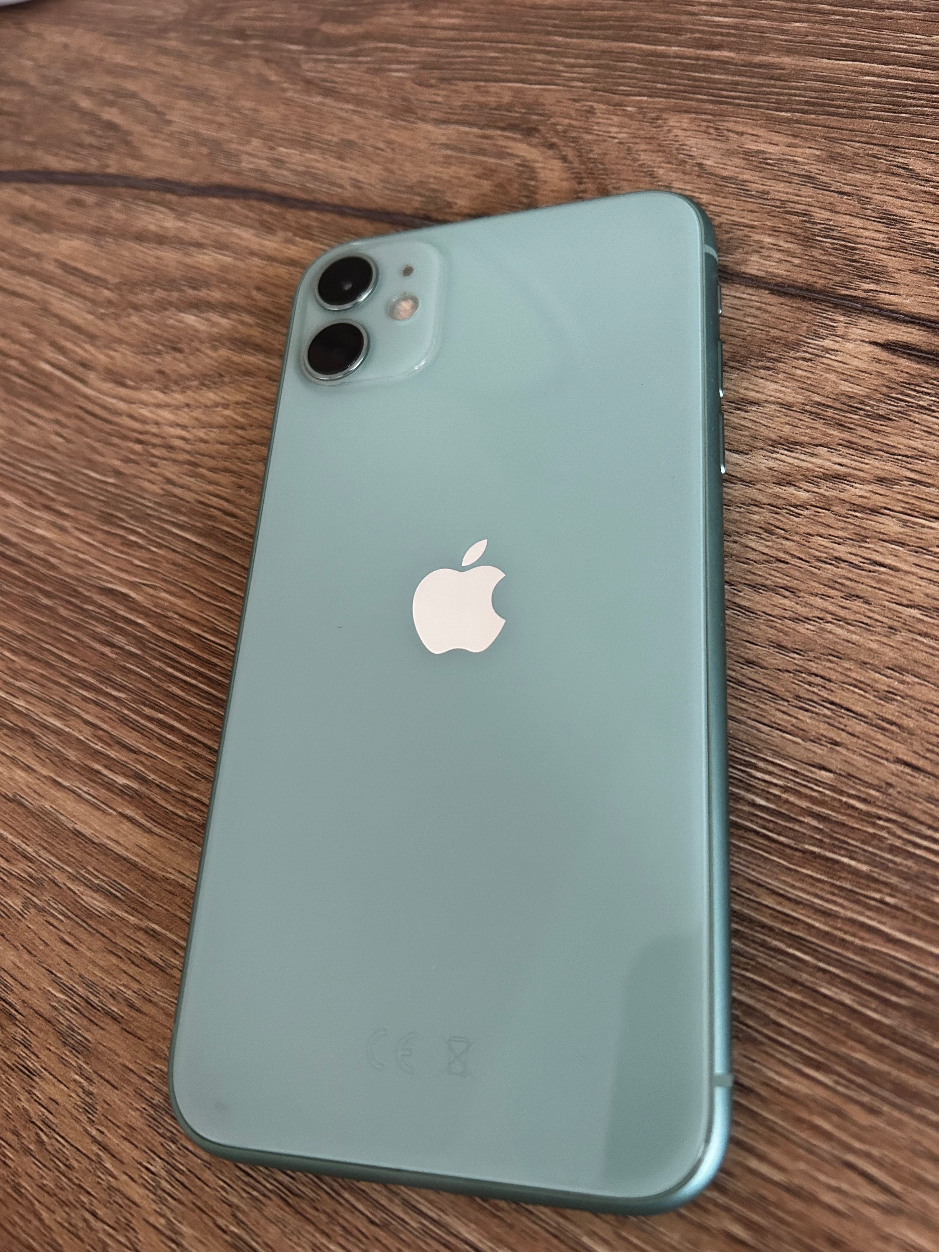 iPhone 11 64GB, zielony