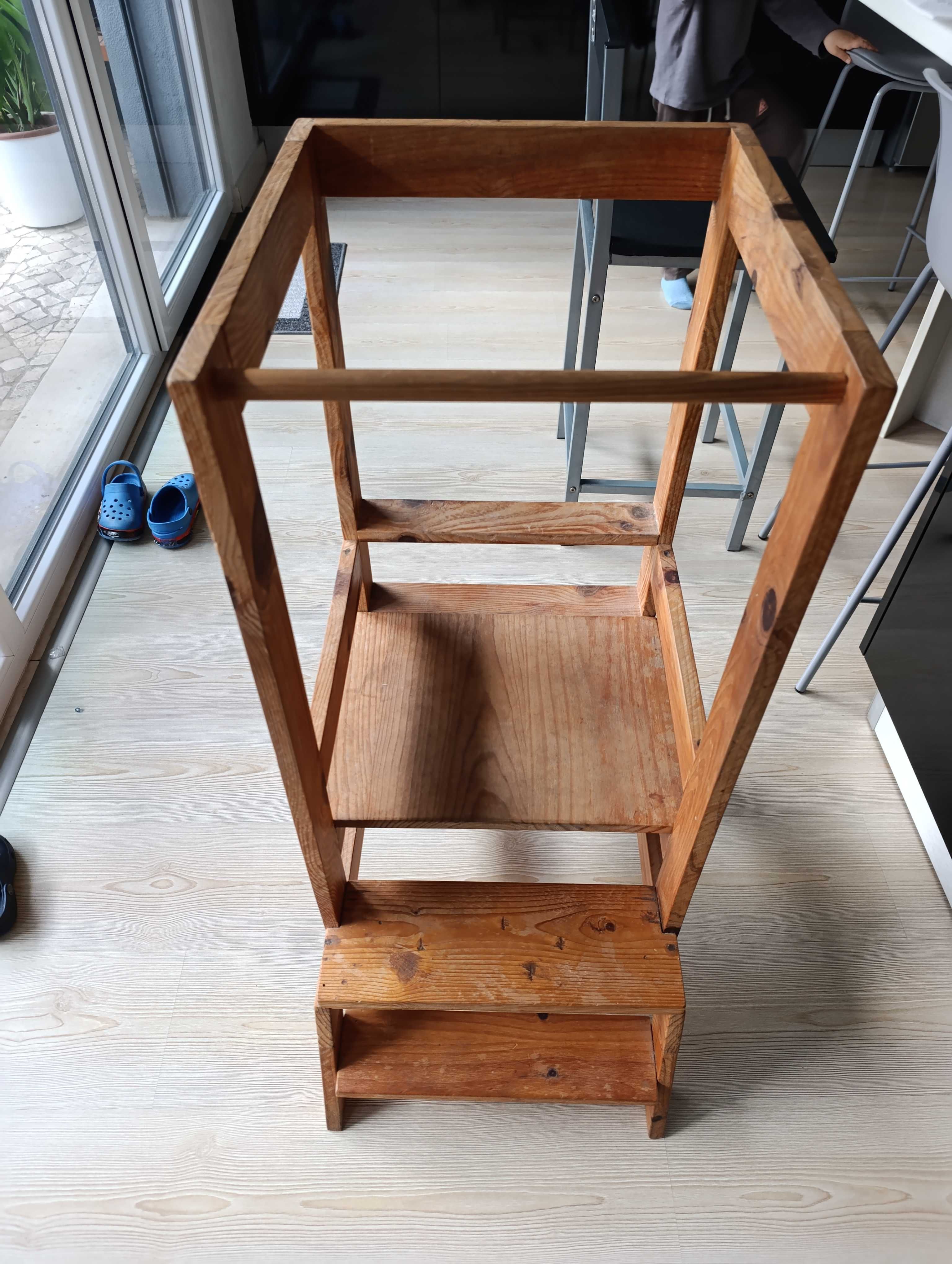 Torre aprendizagem criança