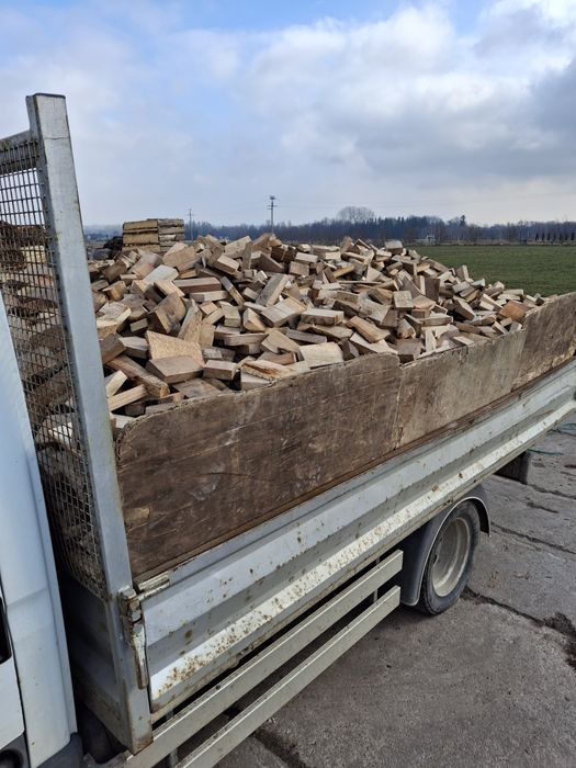 Drewno dębowe bukowe opałowe kostka dębowa drzewo transport