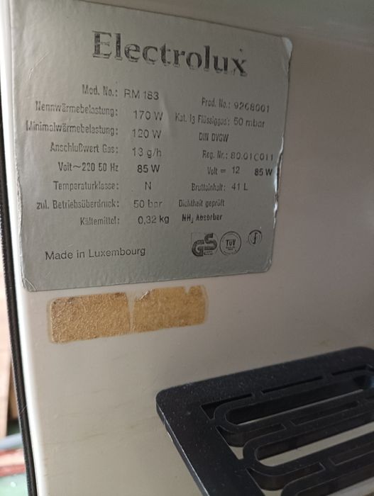 Lodówka Absorpcyjna 220v 12v gaz . Kamper