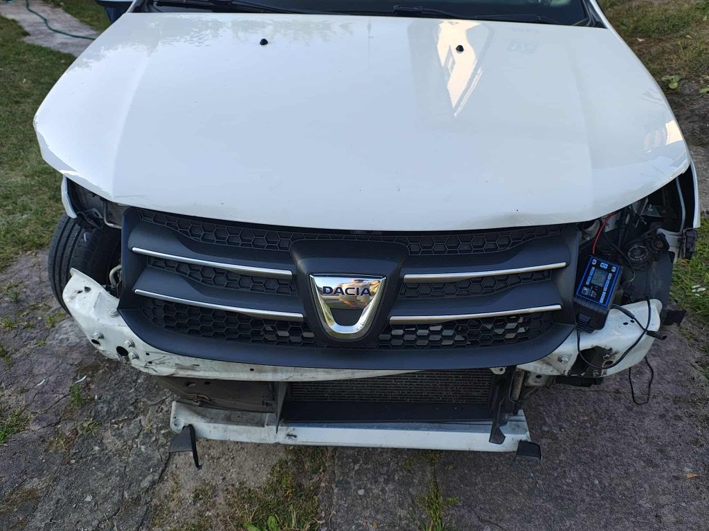 Dacia Logan mcv jezdzaca odpala