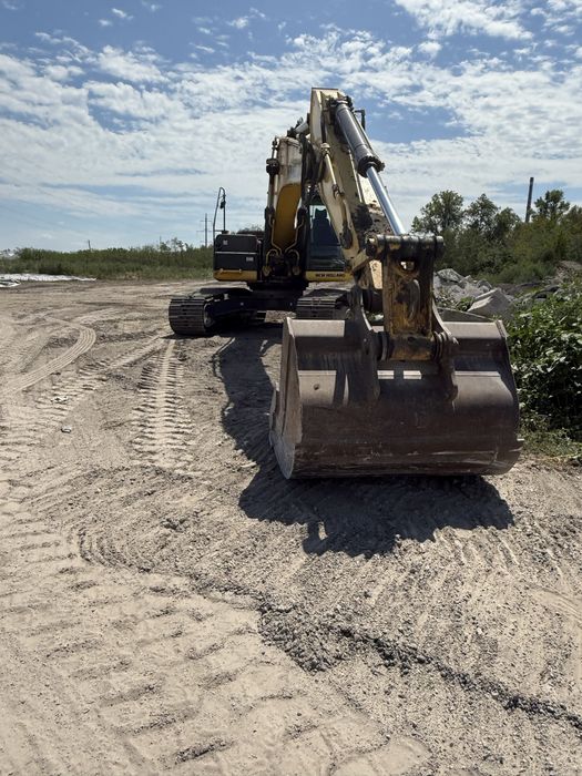 Продам екскаватор