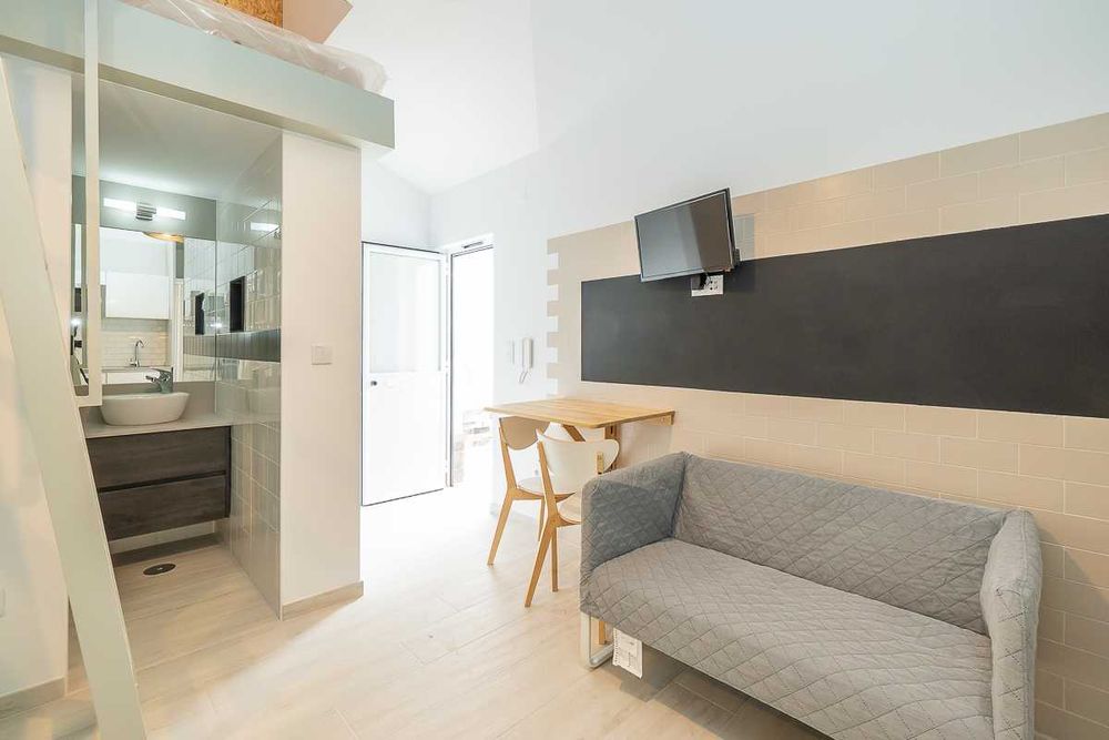 Loft T0 - para casal - DESPESAS INCLUIDAS