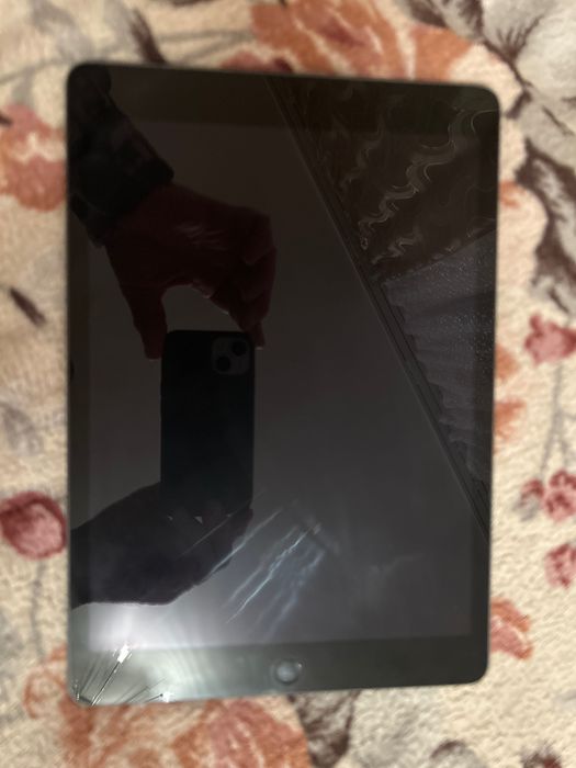 iPad 9. A2602. 2022г. на запчасти
