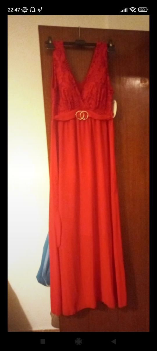 Vestido vermelho de Gala