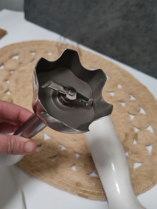 Блендер BRAUN MQ3135WH
Блендер BRAUN