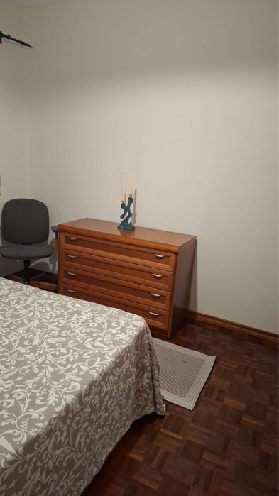 Quarto em Almada