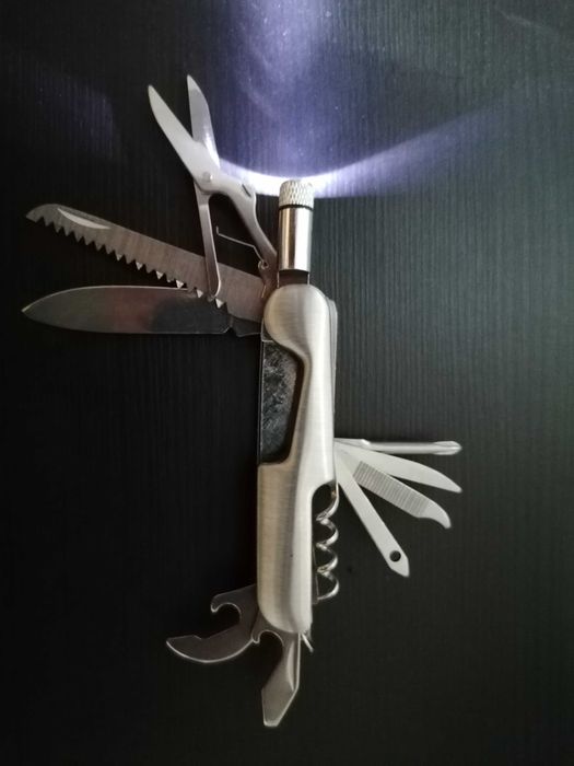 Canivete tipo suíço