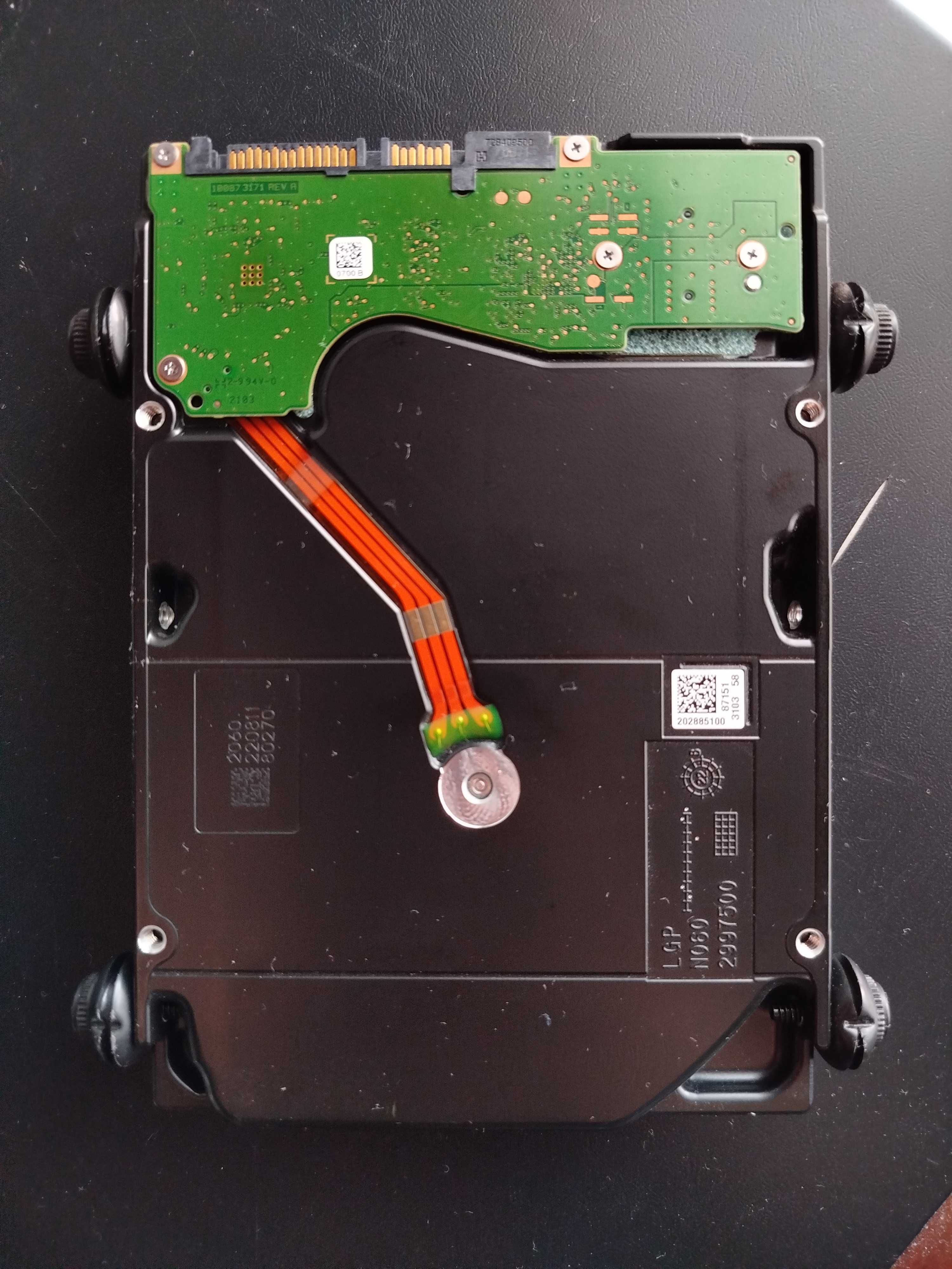 Disco Rígido Seagate HDD EXOS X20 18TB SATA 6GB/S - ST18000NM003D