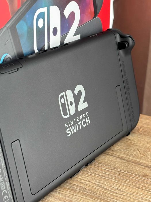 Nintendo Switch 2 + подарунок!