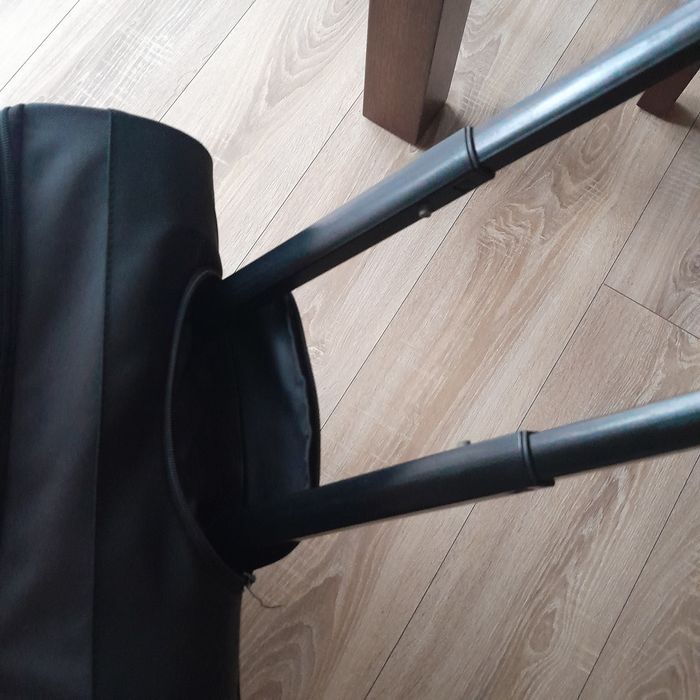 Duża Torba podróżna na kółkach Fila na zamek z wyciąganą rączką