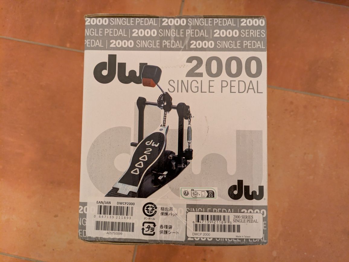 DW 2000 single pedal bateria - Novo!
