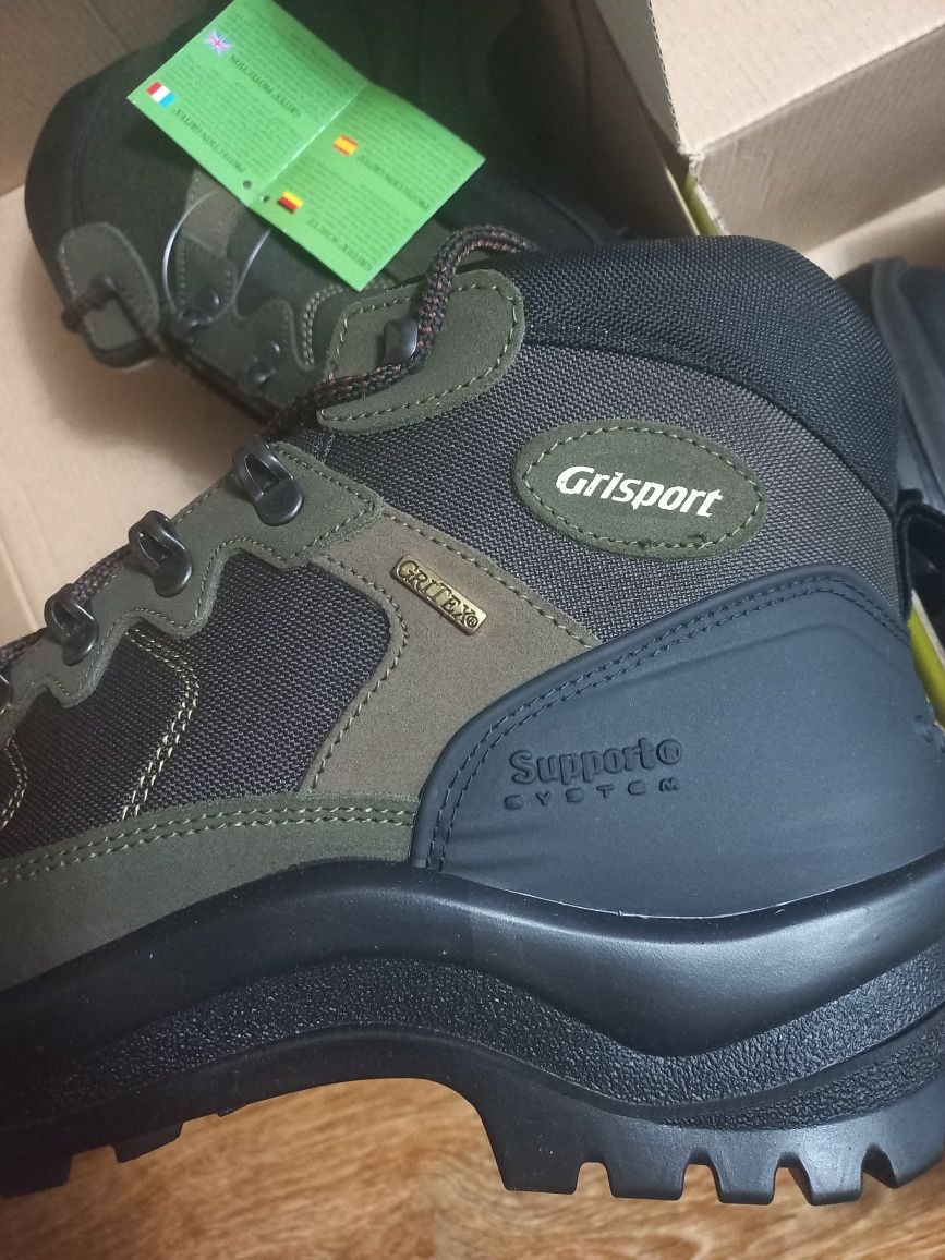 Чоловічі зимові черевики grisport \ red rock 10694S3G