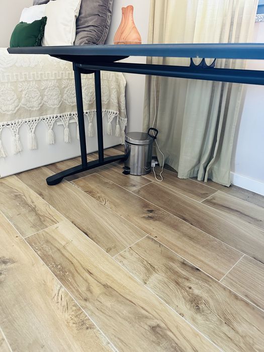 Secretária escritório HAWORTH 1,60 x 0,80m