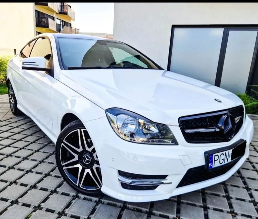 Mercedes-Benz Klasa C PIĘKNY AMG 204KM+AUTOMAT+ŁOPATKI+ALU18+nawigacja+skóra+alkantara+hak+