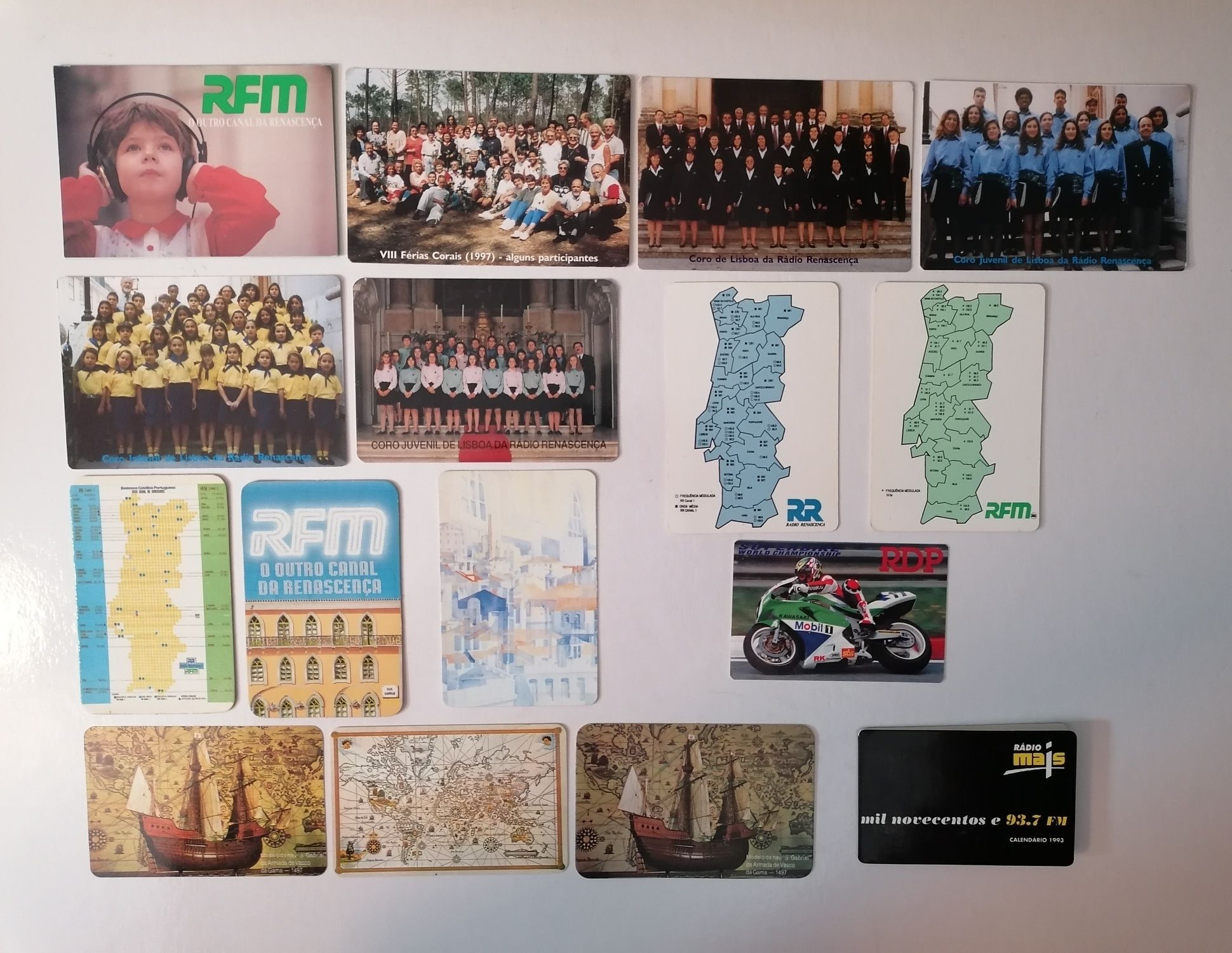 Conjunto de 16 calendários de vários anos RFM, RDP, Rádio Renascença