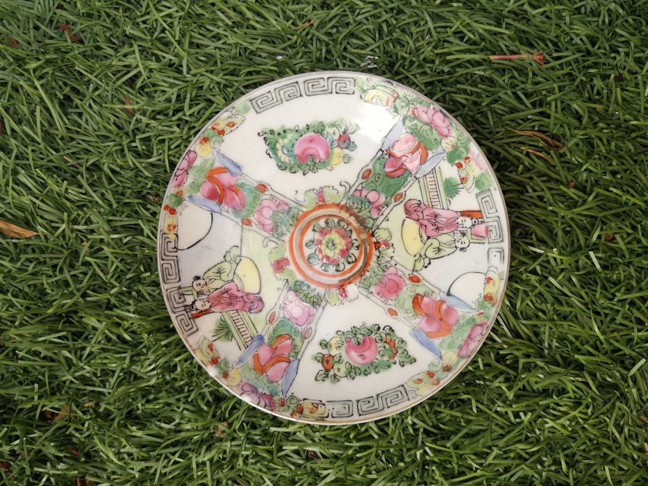 Conjunto de pratos chineses