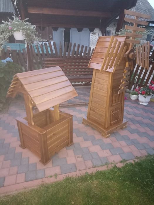 Декоративний вітряк, млин, криничка