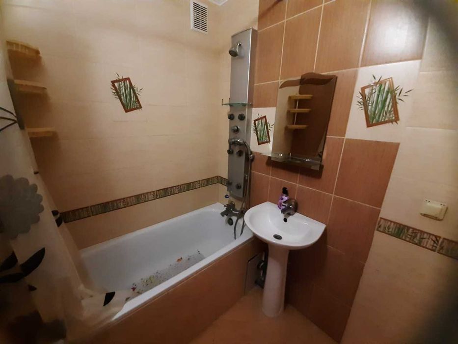 Продам квартиру в Вознесенську