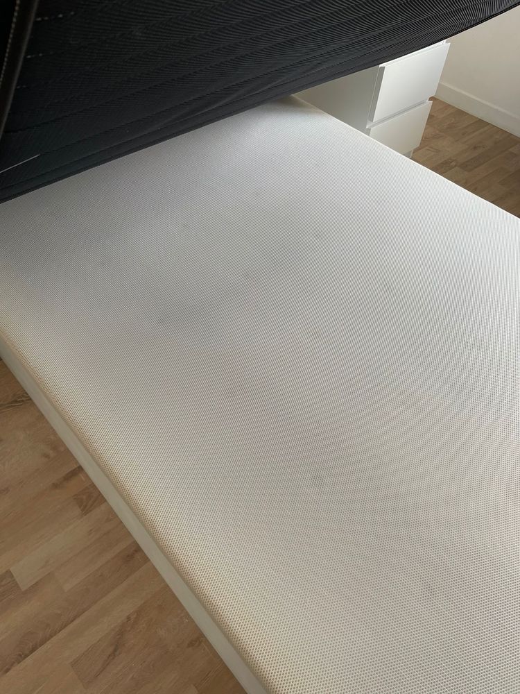 Sommier branco 140x190