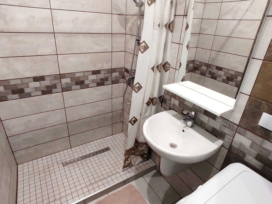 Теплый новострой посут/почас 1 к.кв м.Холодная гора,ЮЖД,Госпиталь