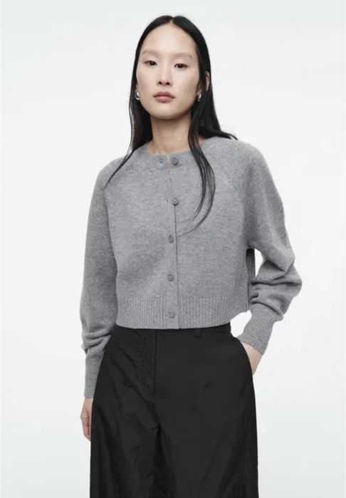 Сірий кардиган COS