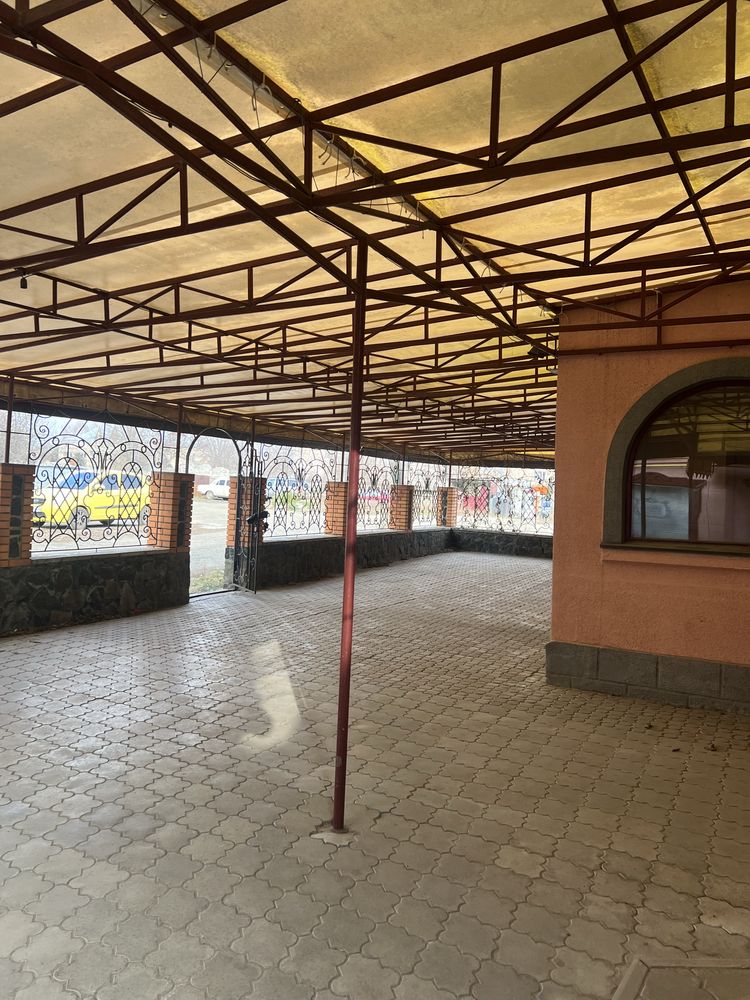 Продається в центрі м.Городище, Черк.обл. готовий бізнес, дітяча мрія