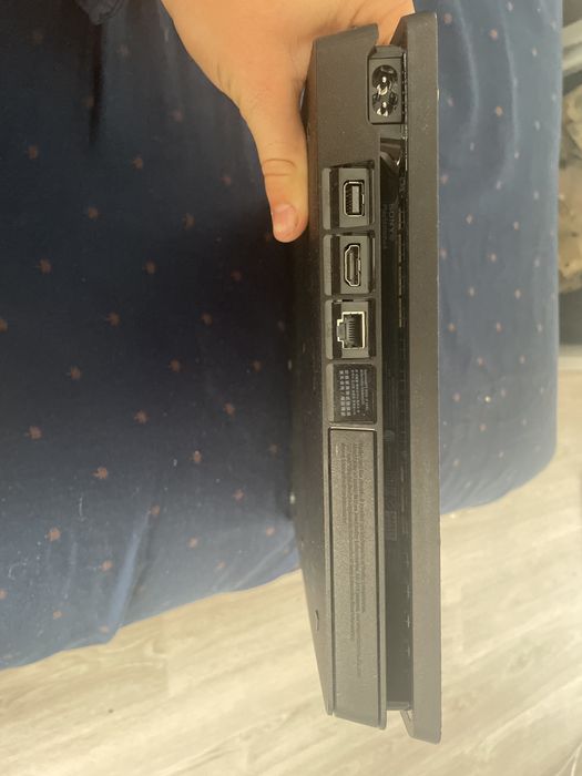 Ps4 slim (+ігри)