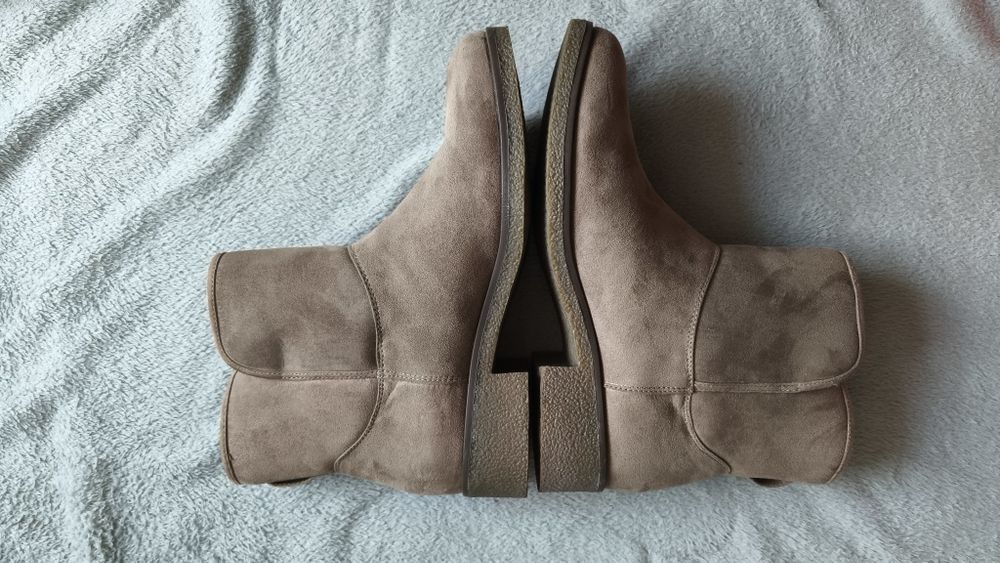 Botki F&F 41 beżowe