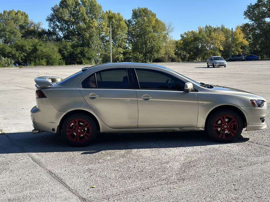 Mitsubishi lancer X