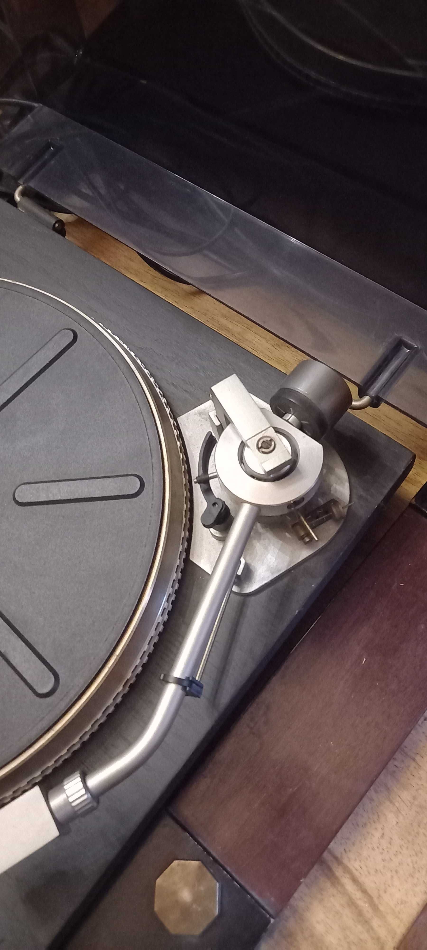 gramofon Bernard GS 465