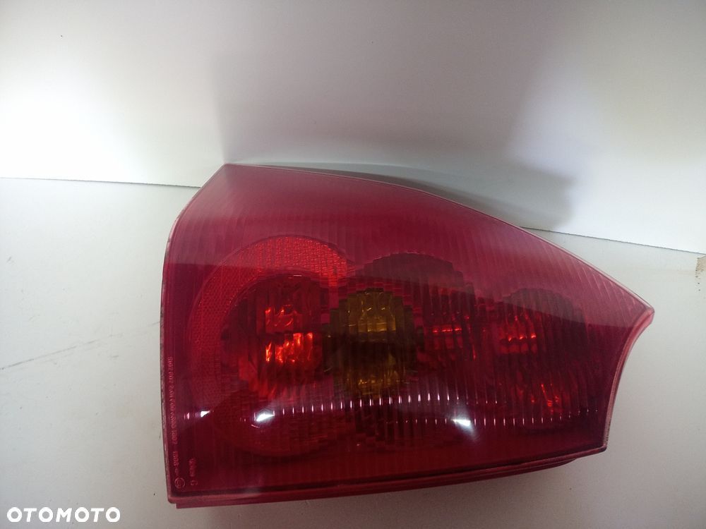 lampa lewy lewa tył peugeot 307 sw kombi