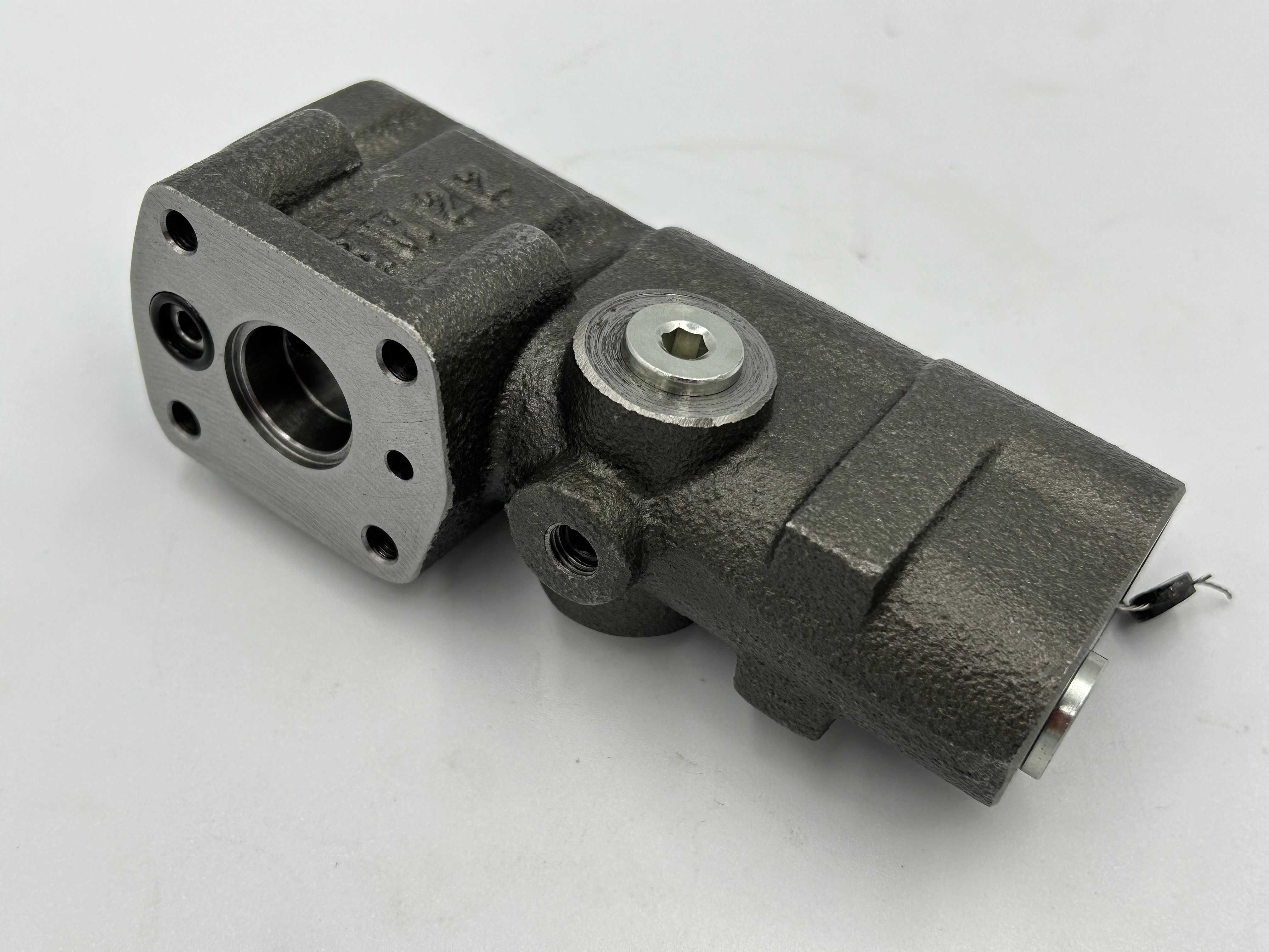 Kompensator, zawór sterujący pompą hydr. 9T-6859 CAT 416 428