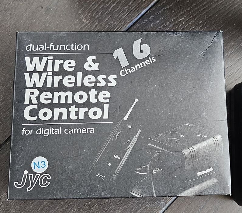 Фотоапарат Nikon D90 (18-105 VR kit) + дистанційний пульт + сумка