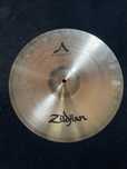Zildjian A-Series Medium Thin Crash 17°/43 cm (Rachado)