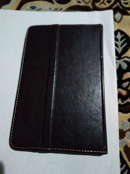 Чехол на планшет 7".Новый.