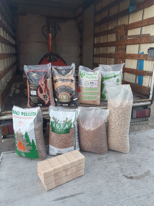 Pellet Olczyk Lava Igła Allaska Karoń Biopel brykiet bukowy  pellet A2