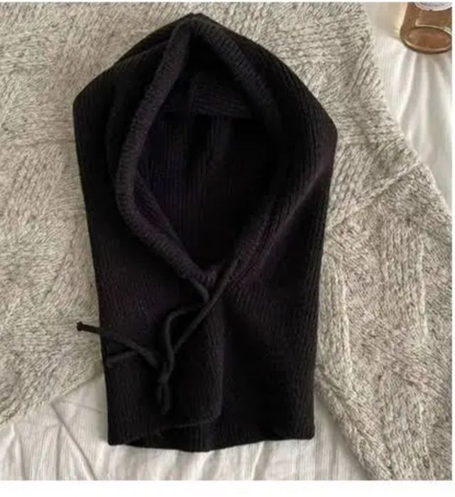 Капор балаклава , капішон