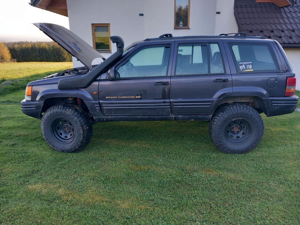 Sprzedam Jeep ZJ 5.2!