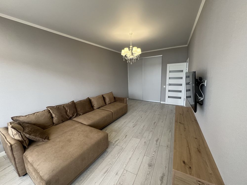 Продаж 1к квартири 51,9 кв. м по вул. Генуезька,  3-в  «42 Перлина»