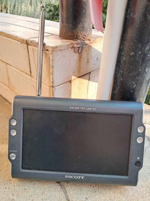 TV portátil usada