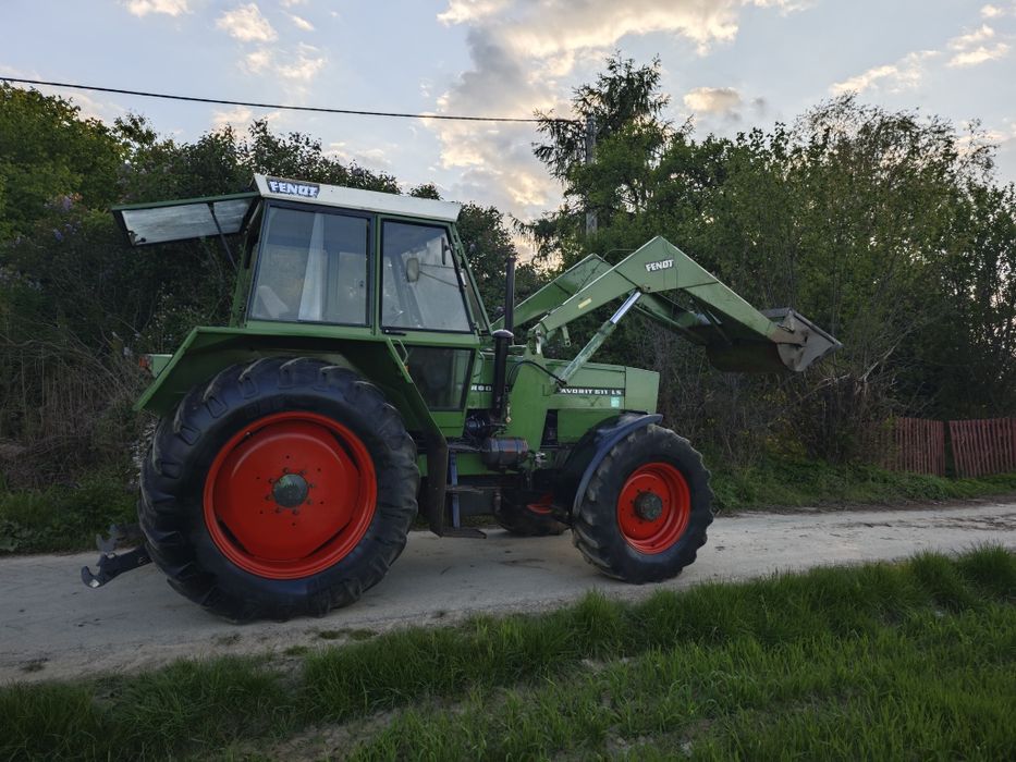 Ciągnik rolniczy Fendt 611 LS nie vario 612  312 lsa tur