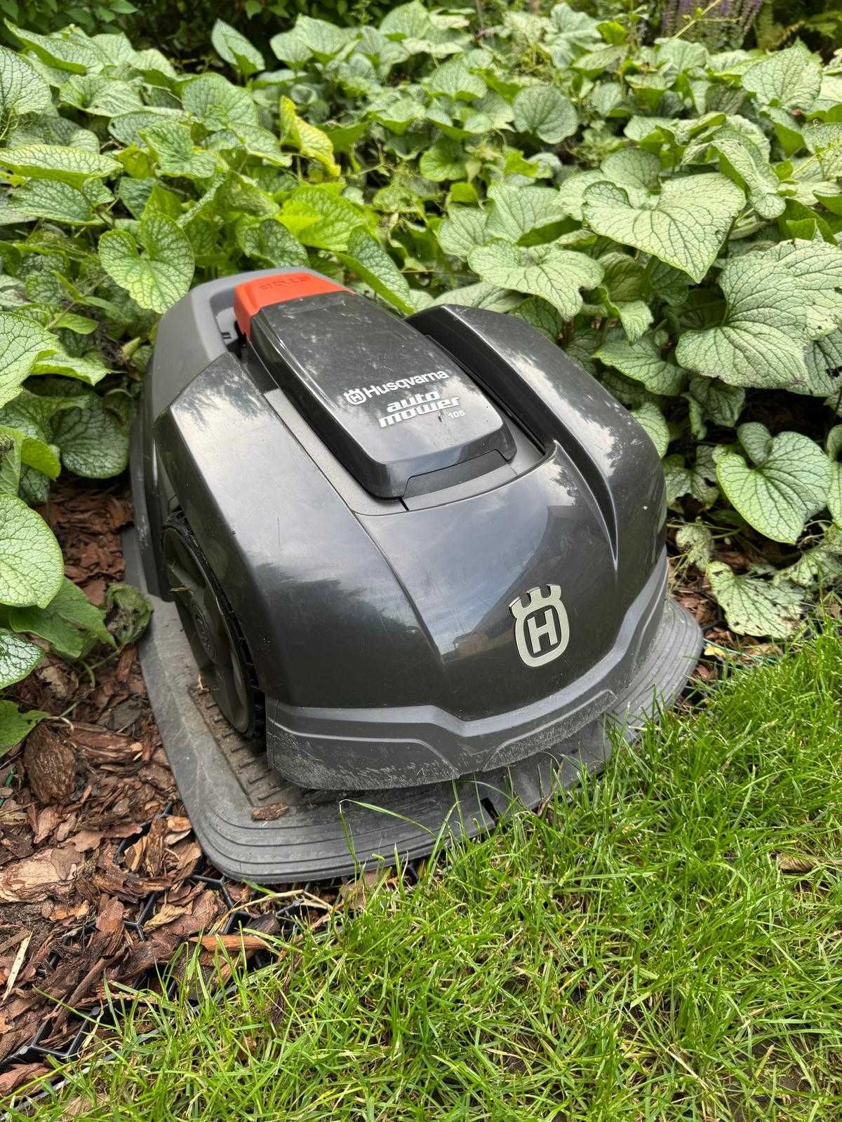 Robot koszący Husqvarna Auto Mover 105