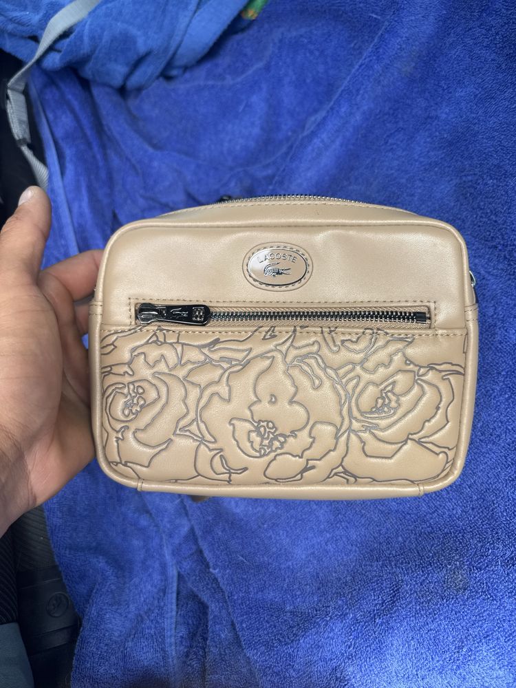 Bolsa Lacoste (edicao limitada)
