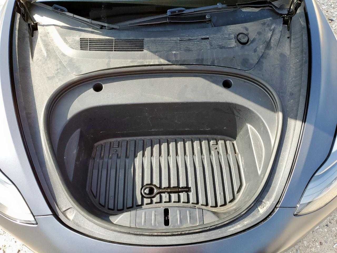 Tesla Model 3 Dual Motor Perfomance 2023