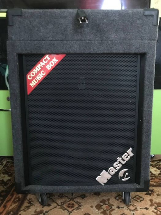 Комбик гитарный б/у