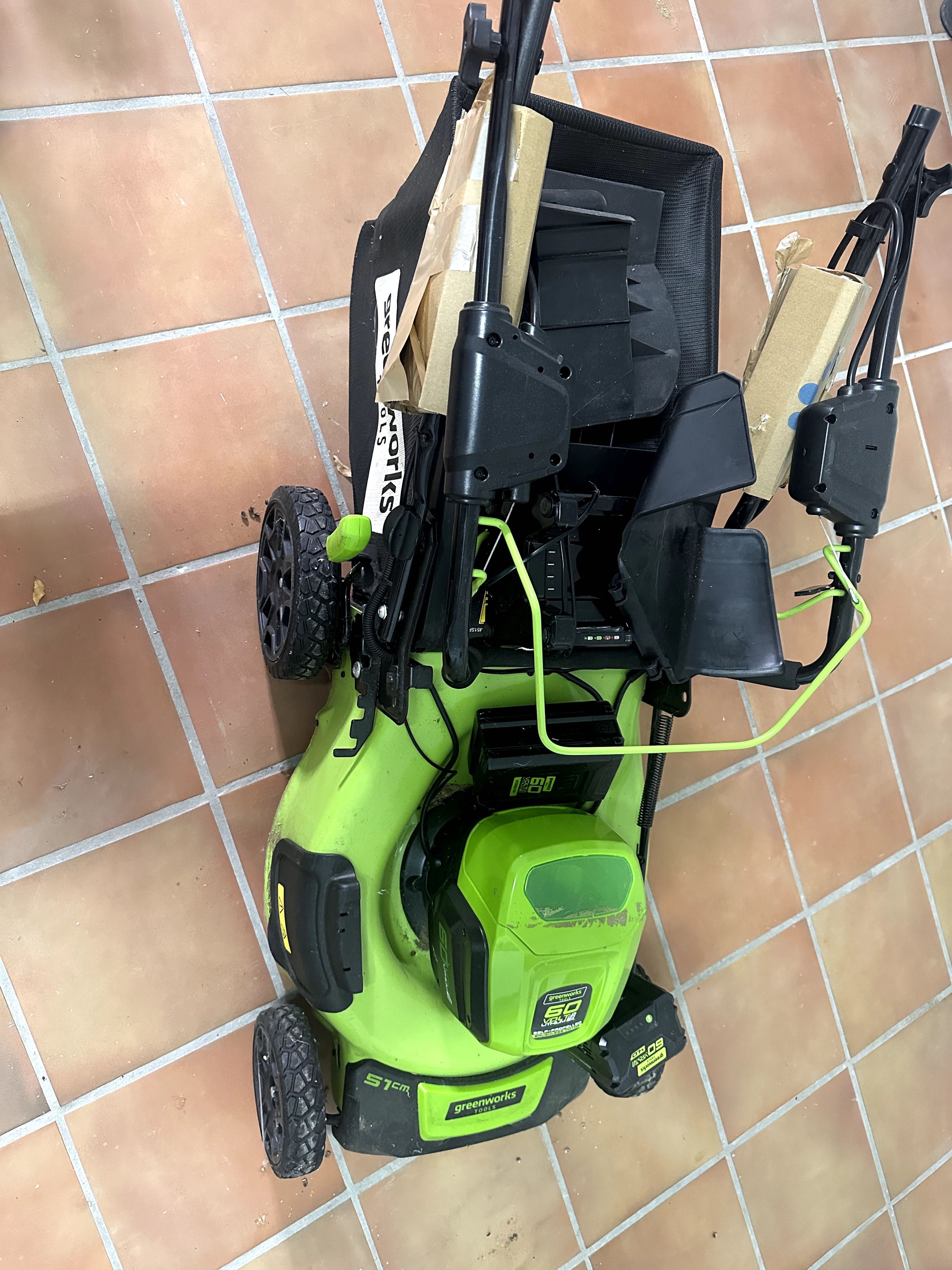 Greenworks Tools 60Volt Lithium Self-Propelled